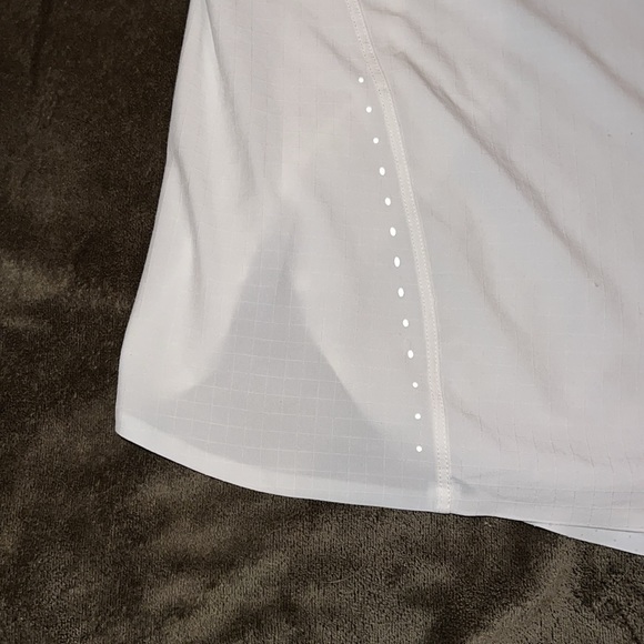 Lululemon racer back top for women, size 8.  White. - Picture 3 of 7